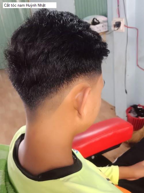 Hình ảnh Cắt tóc nam Huỳnh Nhật